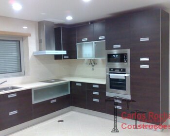gallery image acabamentos-by-carlos-rocha-construcoes-001