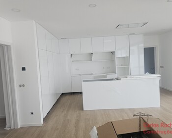 gallery image acabamentos-by-carlos-rocha-construcoes-065